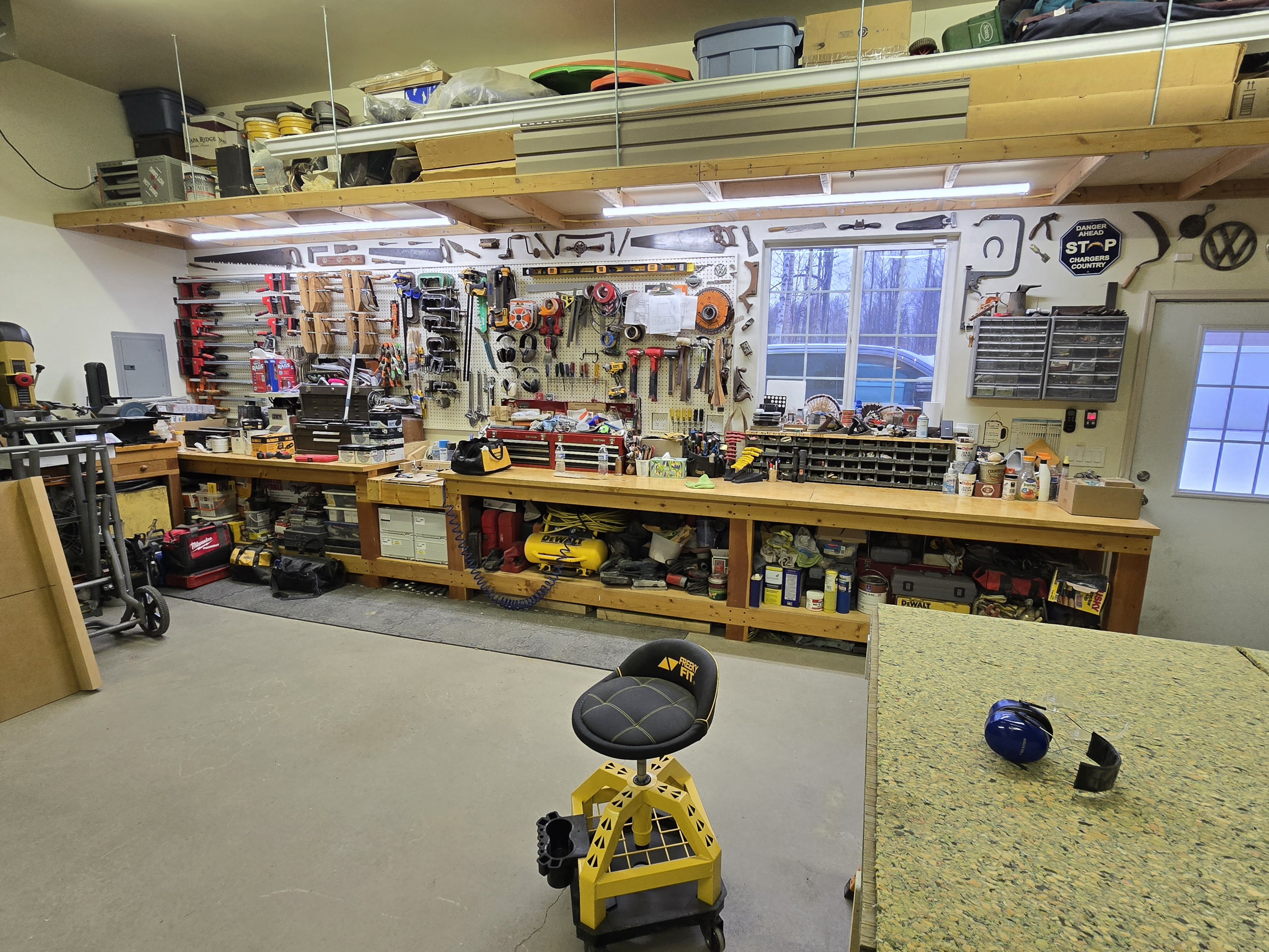 Hidden Thicket Quilt & Saw woodworking shop